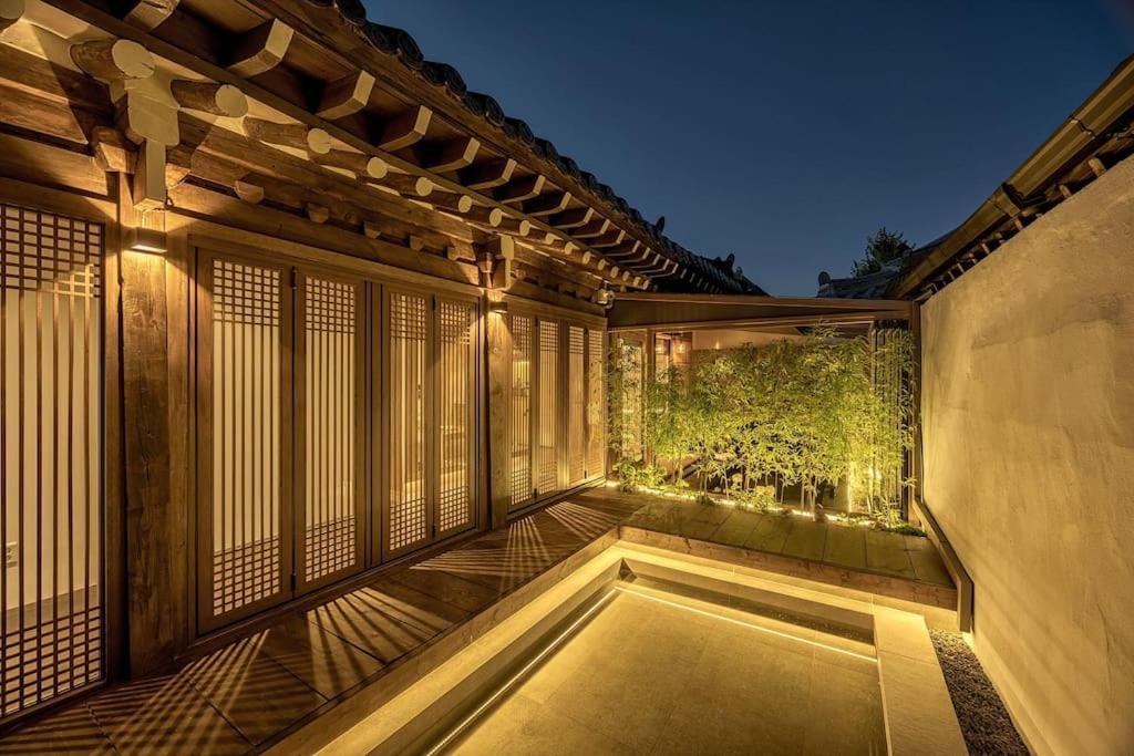Present Stay Jeonju Eksteriør billede